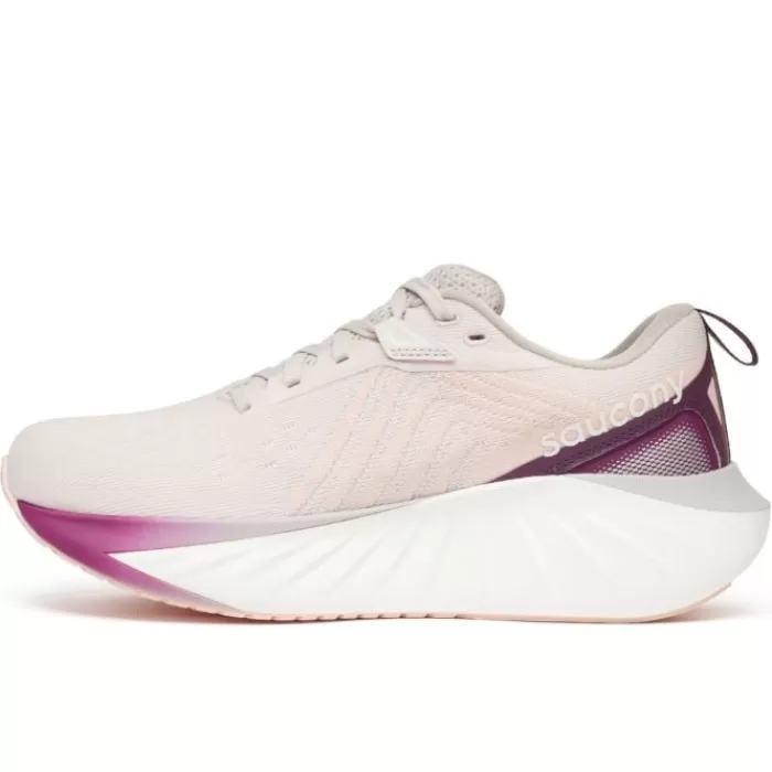 Triumph 22-Saucony Store